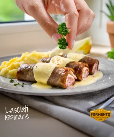 Involtini prosciutto e formaggio con purè